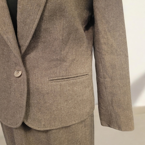 Pendleton Vintage Brown Wool Suit Size 10 - Picture 2 of 5
